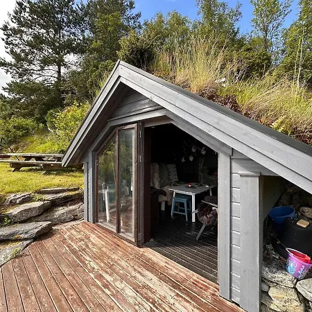 Spacious House With Fjordview