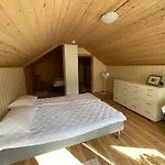 Spacious House With Fjordview Prázdninový dům Lauvstad
